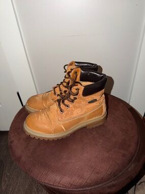 Women’s Tan Work Boots with Padded Collar